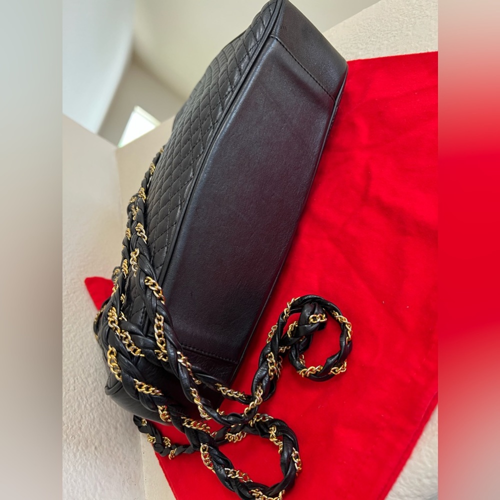 VINTAGE:Bally, Swiss designer lambskin quilted black with gold hardware - Picture 4 of 12